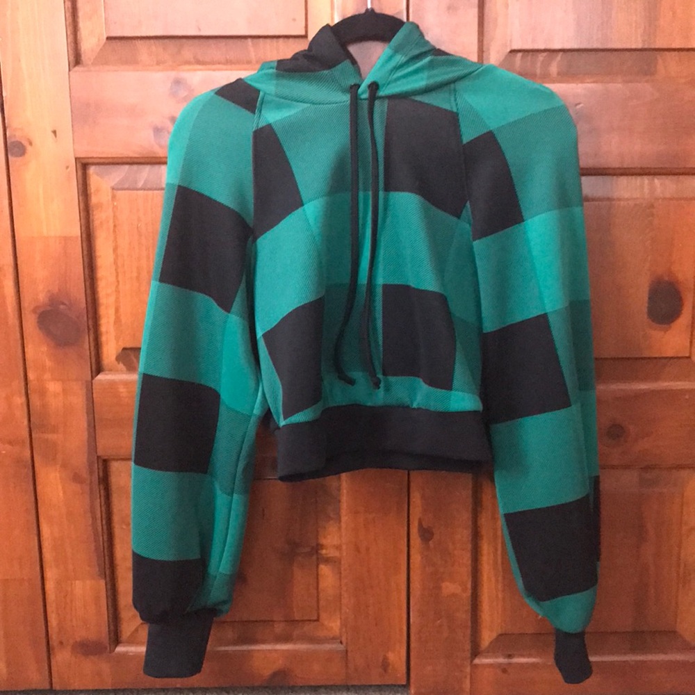 Cropped hoodie